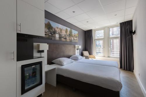 Hotel Amsterdam De Roode Leeuw - image 4