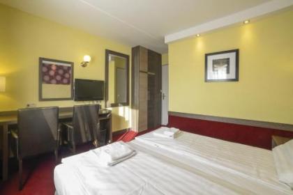 Hotel Zwanenburg Amsterdam Airport - image 15