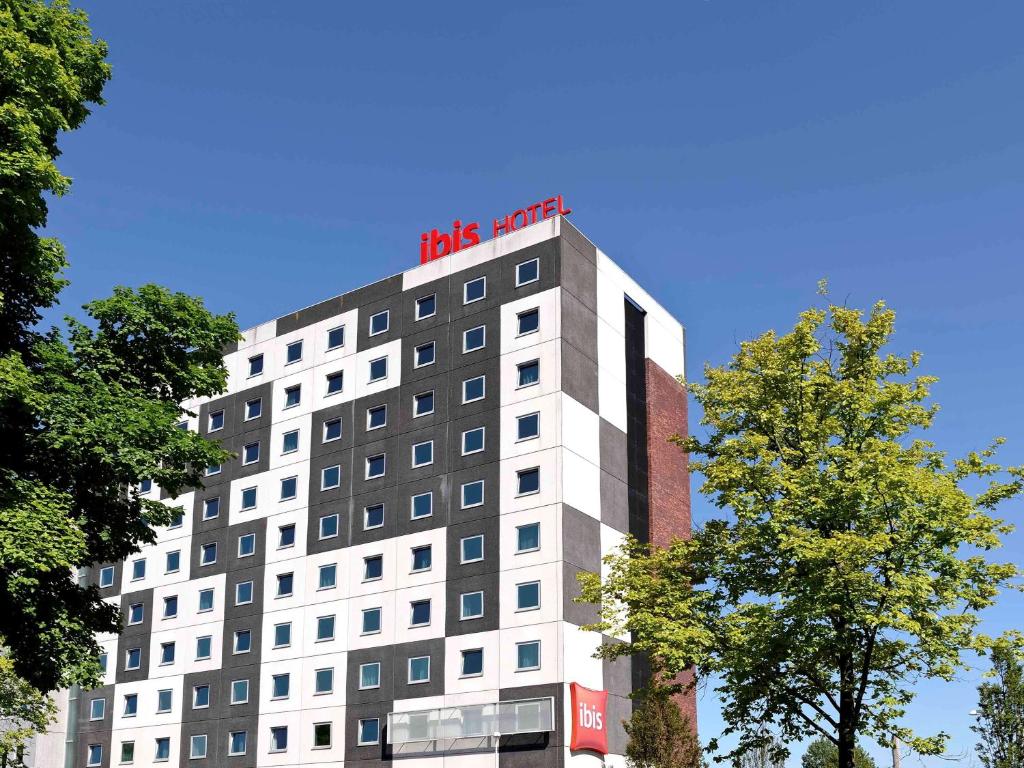 ibis Amsterdam City West - main image