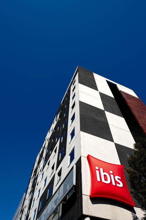 ibis Amsterdam City West - image 2