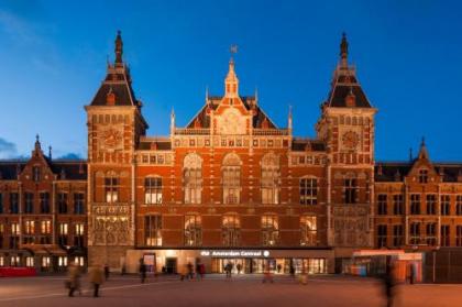 ibis Styles Amsterdam Central Station - image 6