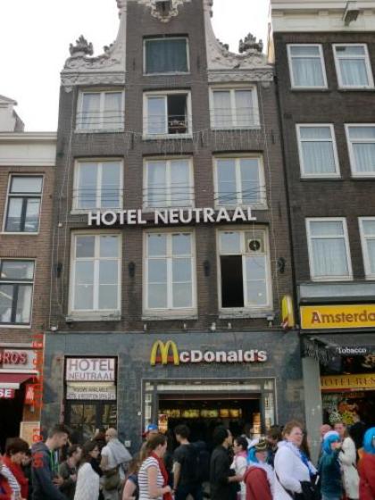 Budget Hotel Neutraal - image 1