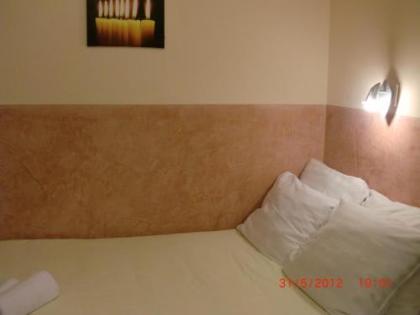 Budget Hotel Neutraal - image 13