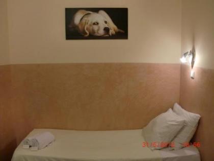 Budget Hotel Neutraal - image 18