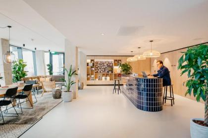 Yays Entrepothaven Concierged Boutique Apartments - image 1